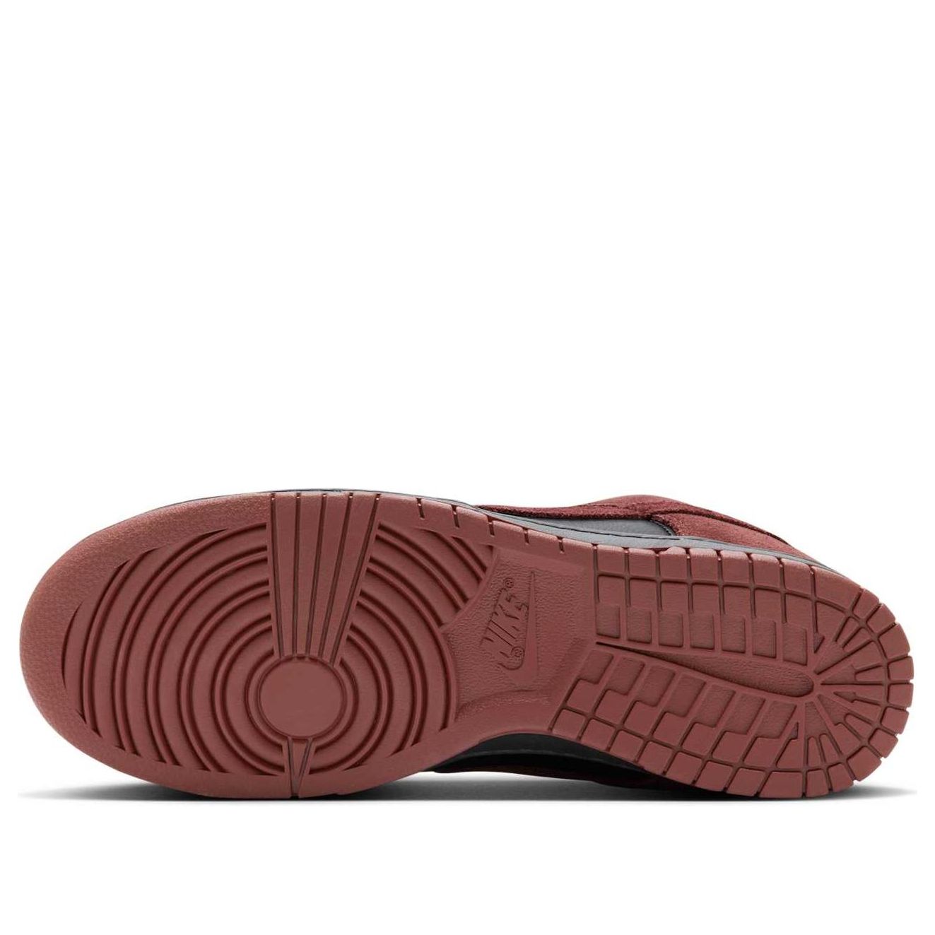 Nike Dunk Low Retro SE ‘Black Dark Team Red’