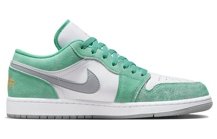 Air Jordan 1 Low ‘New Emerald’