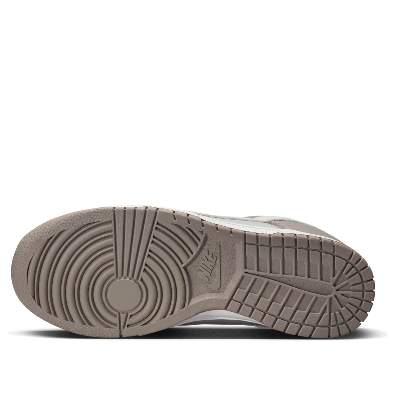 Nike Dunk Low ‘Bone Beige’