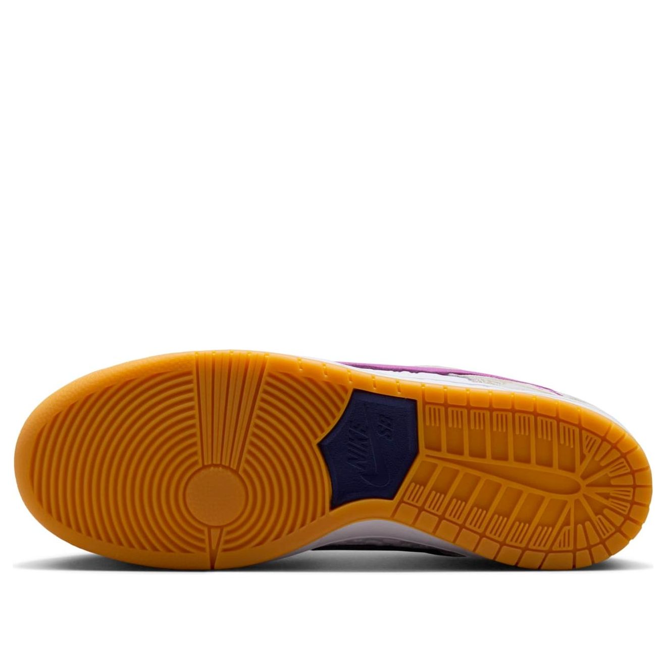 Nike SB Dunk Low ‘Rayssa Leal’