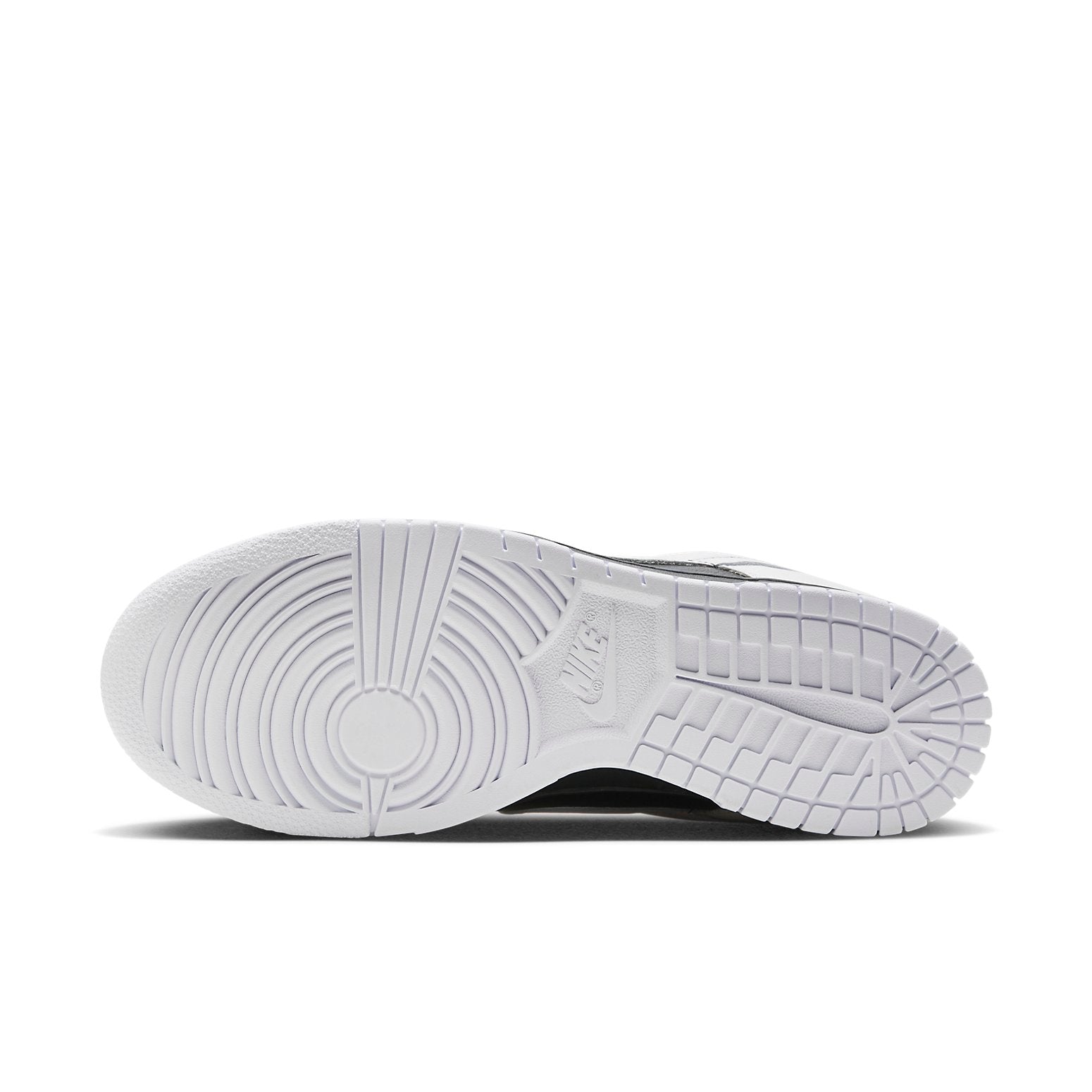 Nike Dunk Low ‘Reverse Panda’