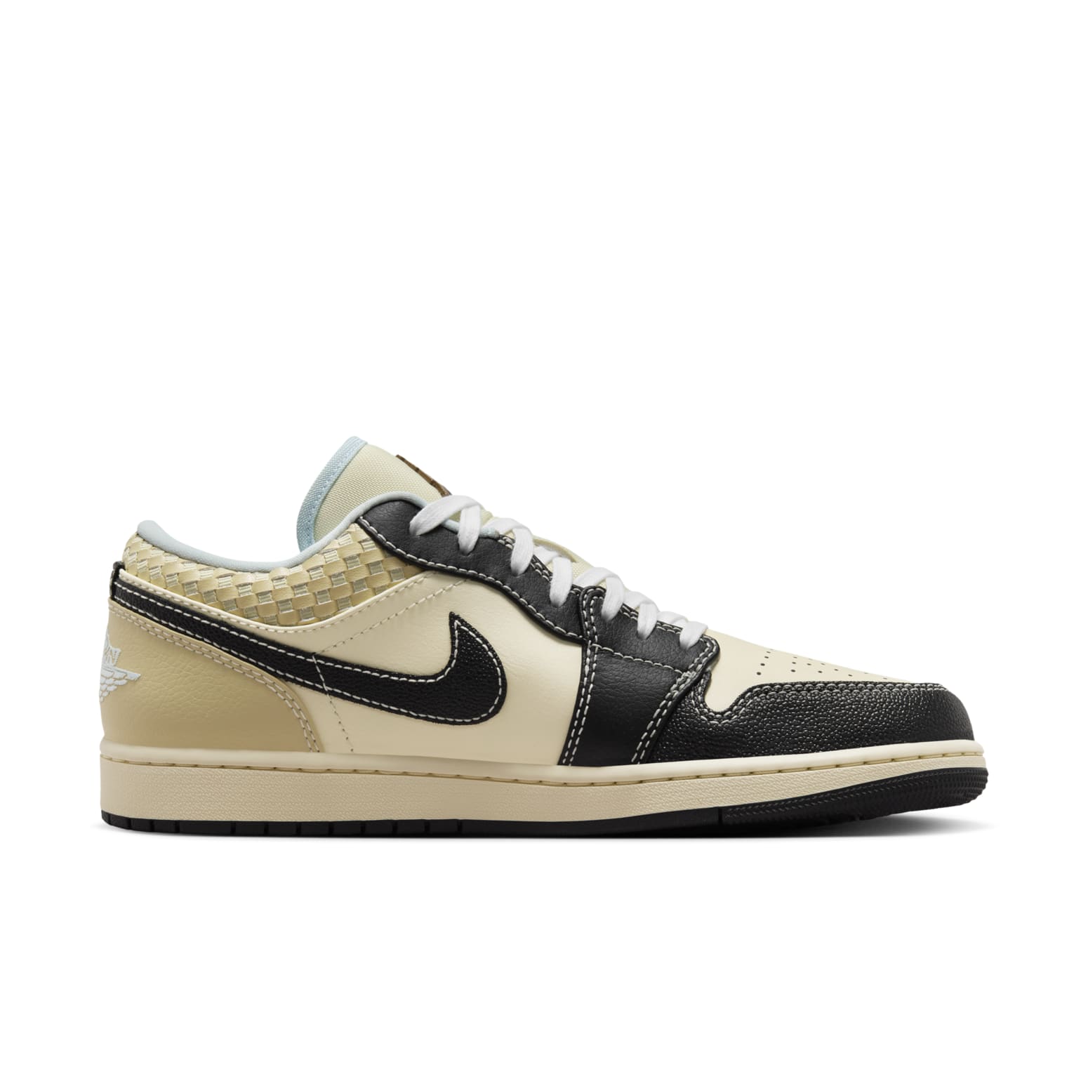 Air Jordan 1 Low SE ‘Coconut Milk Black Muslin’