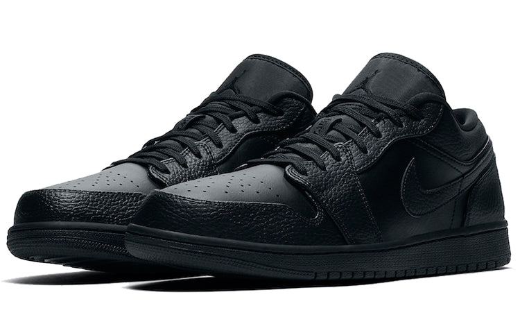 Air Jordan 1 Low ‘Triple Black’