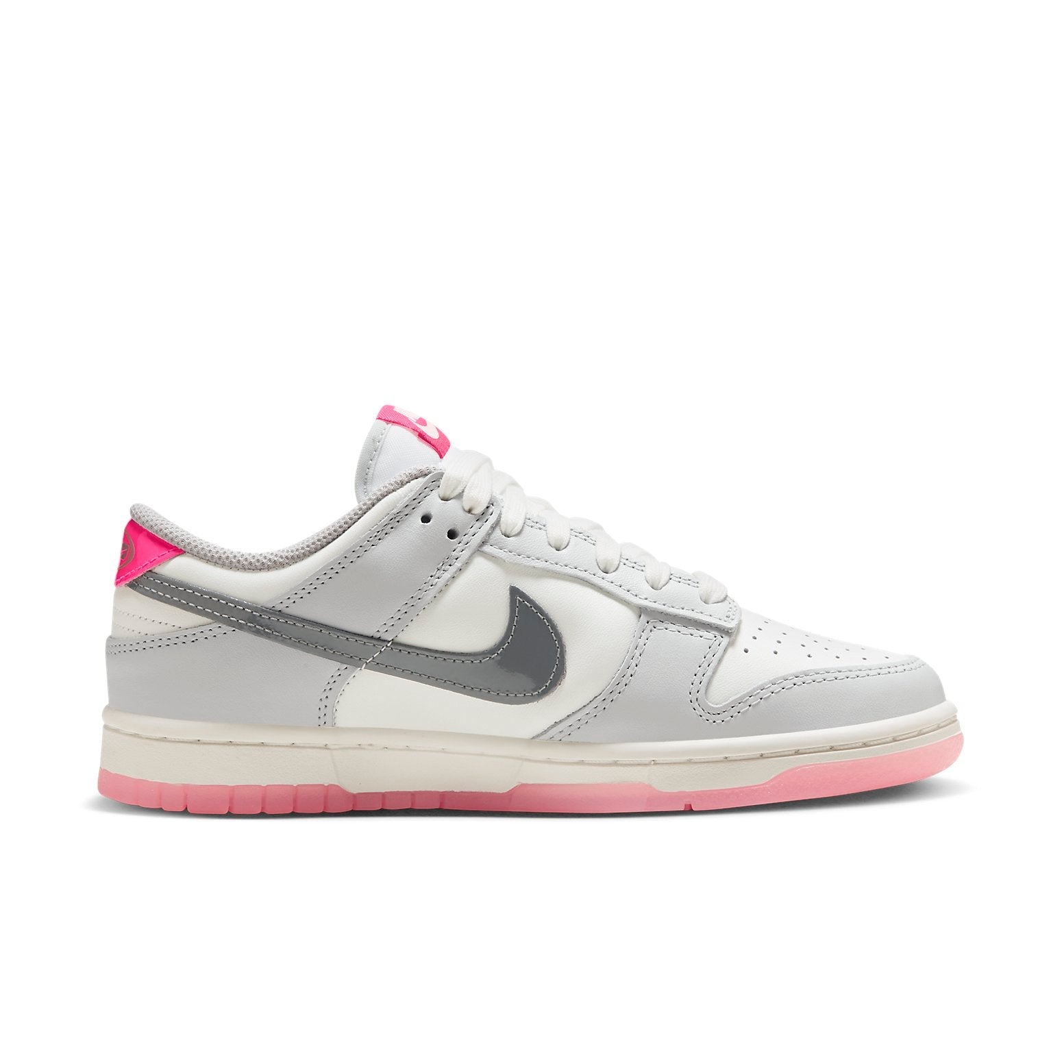 Nike Dunk Low ‘520 Pack Pink’