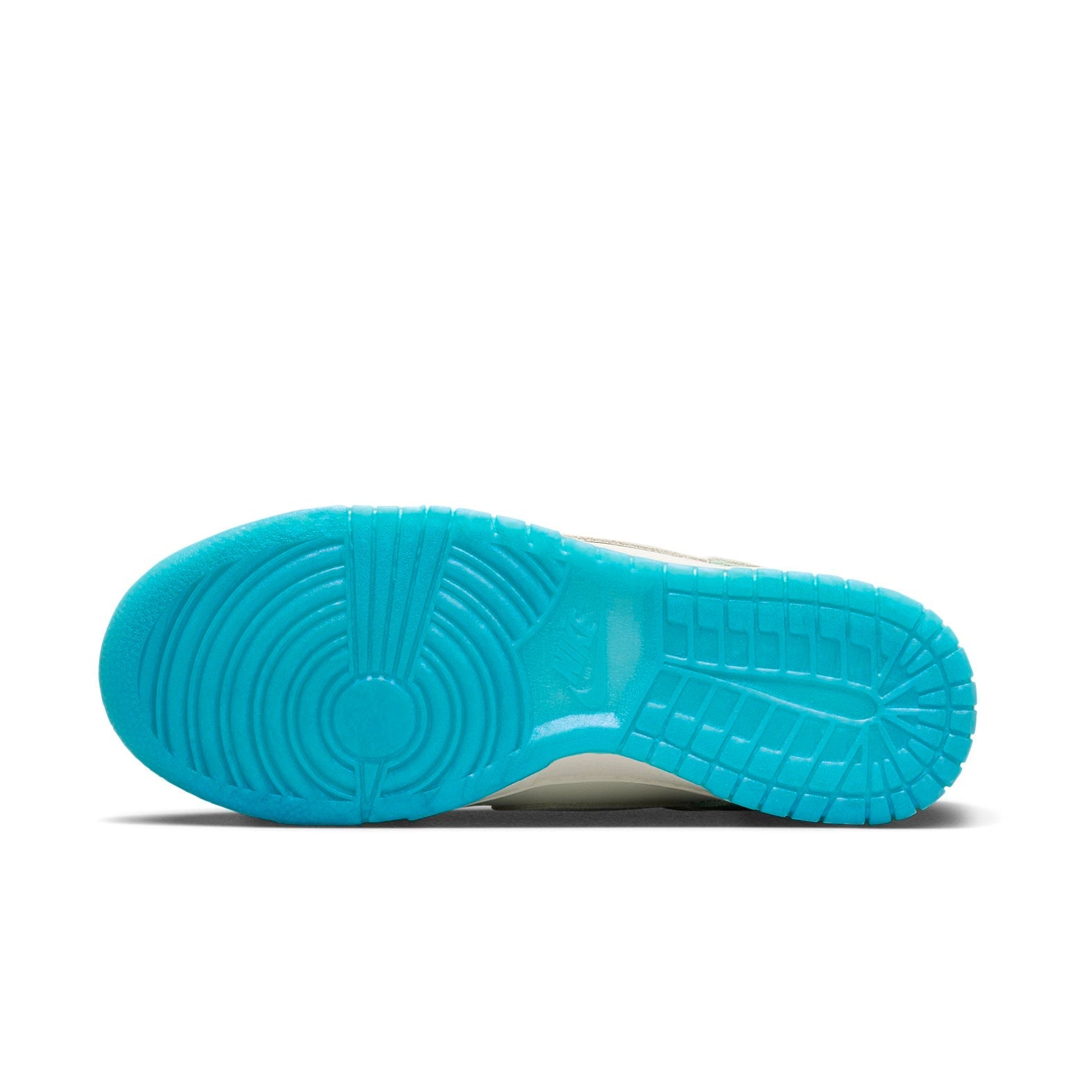 Nike Dunk Low LX ‘Year of the Dragon’