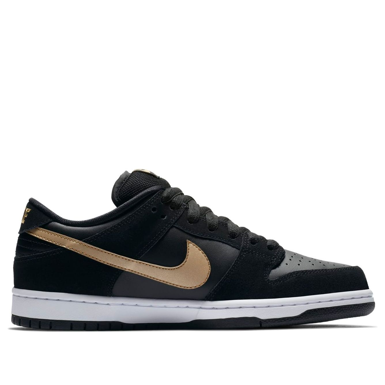 Nike SB Dunk Low Pro ‘Metallic Gold’
