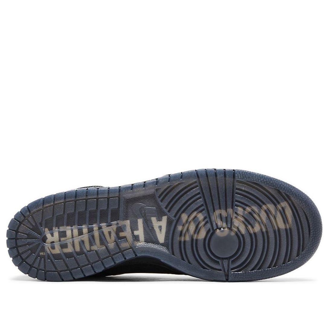 Nike Dunk Low ‘Ducks of a Feather Black University of Oregon PE’