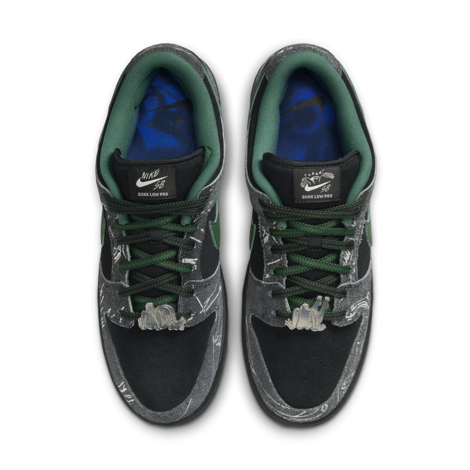 Nike x There Skateboard SB Dunk Low Pro ‘Anthracite Gorge Green’