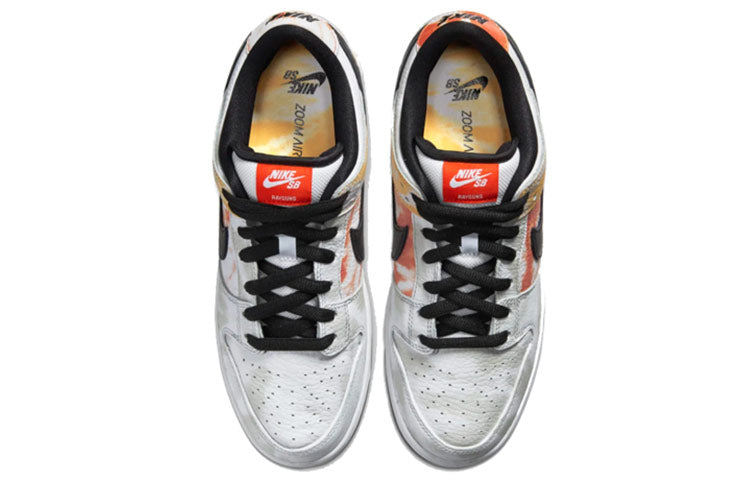 Nike SB Dunk Low ‘Tie-Dye Raygun White’