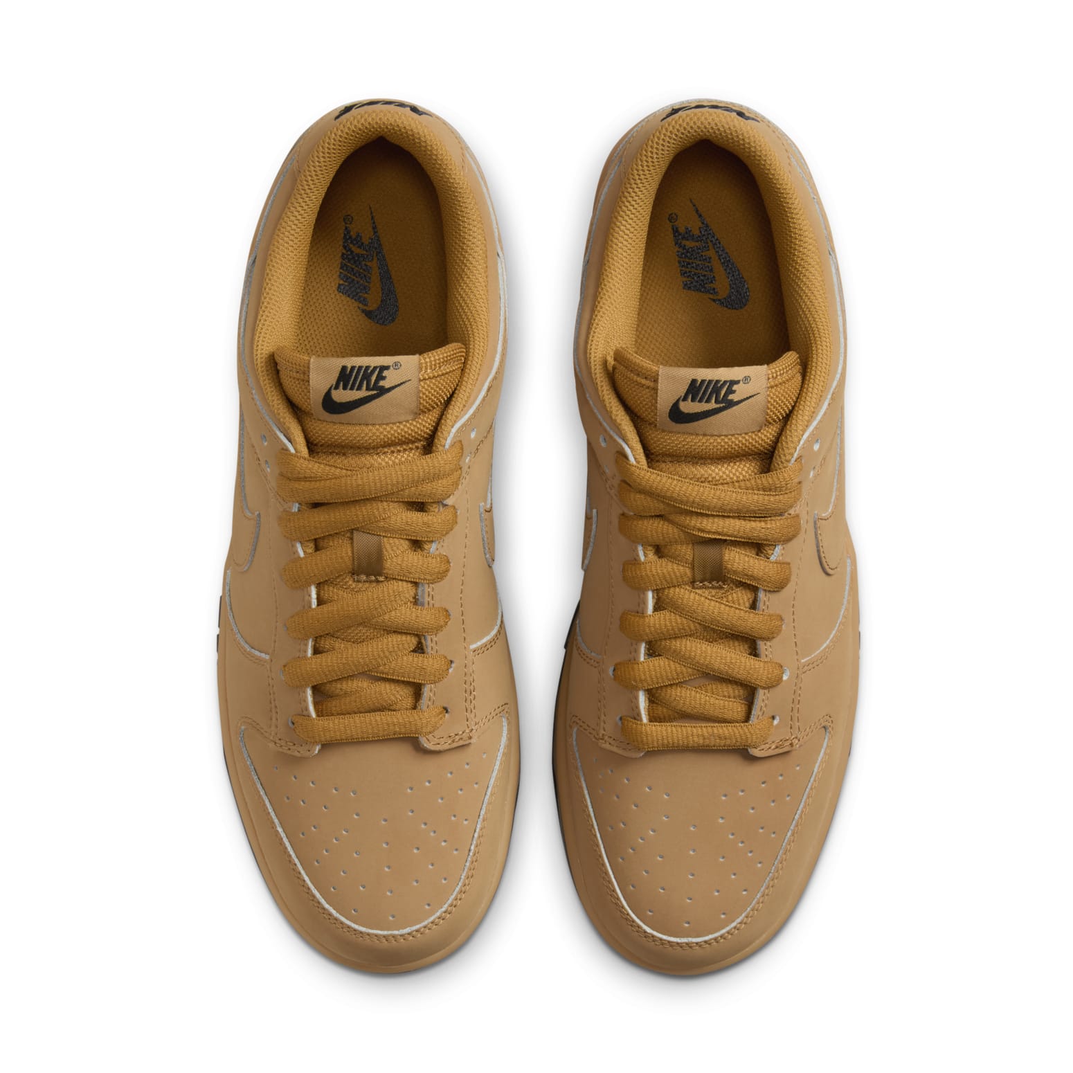 Nike Dunk Low ‘Wheat Gum’