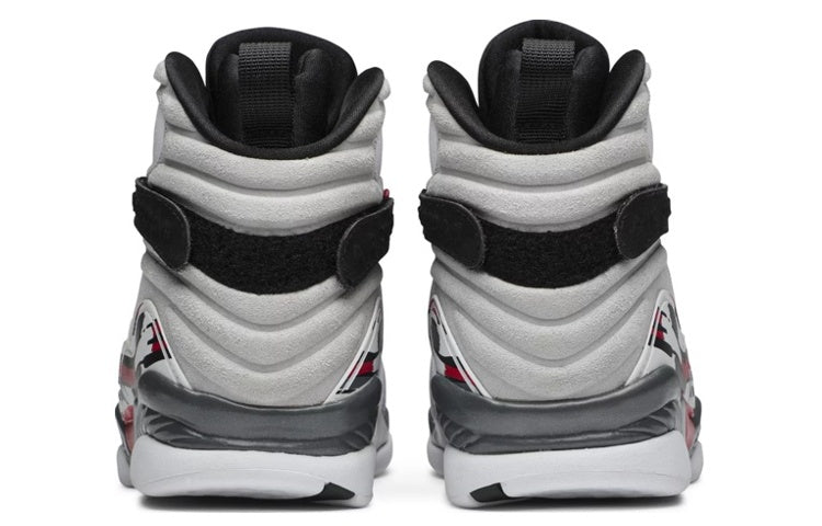 Air Jordan 8 Retro ‘Bugs Bunny’