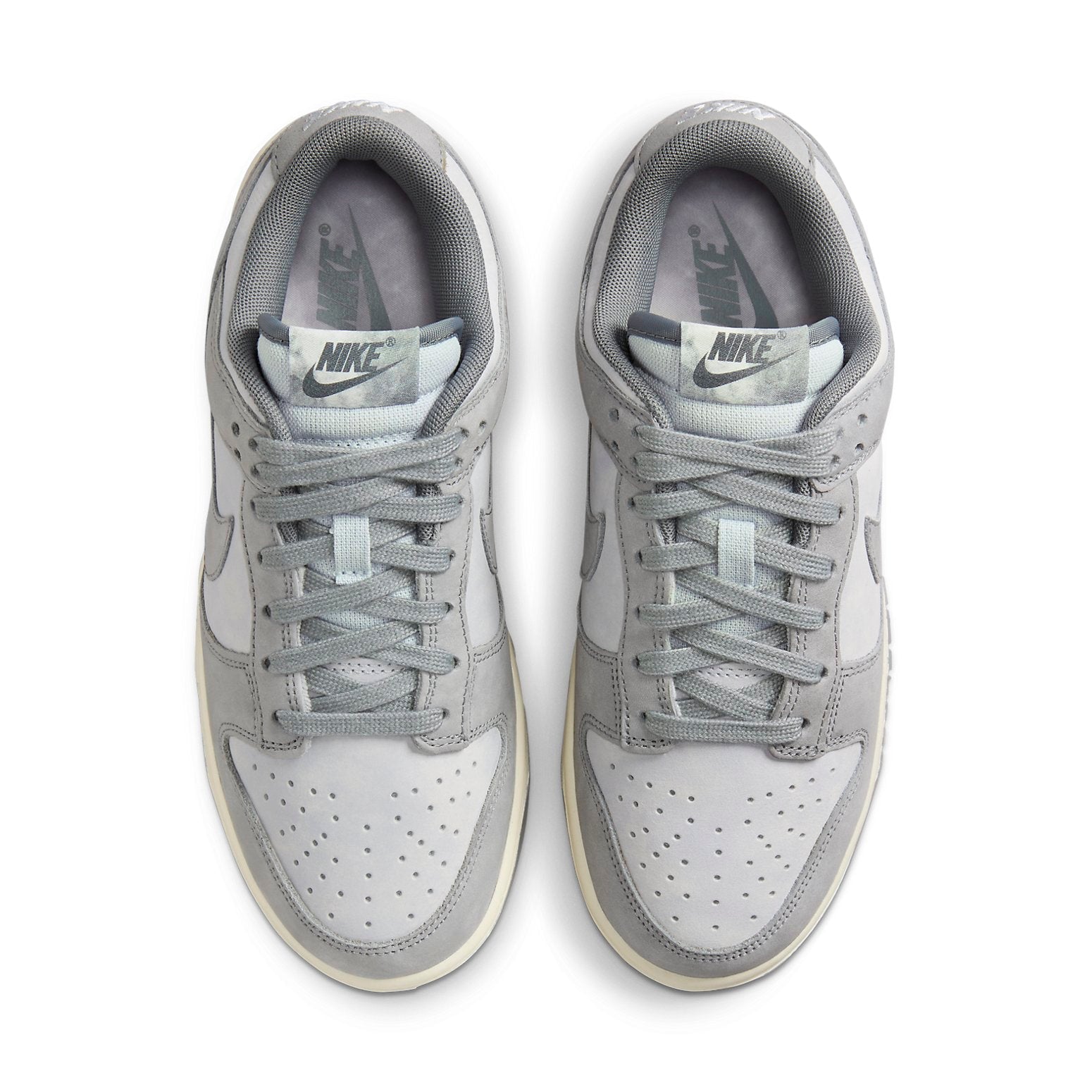Nike Dunk Low ‘Cool Grey’