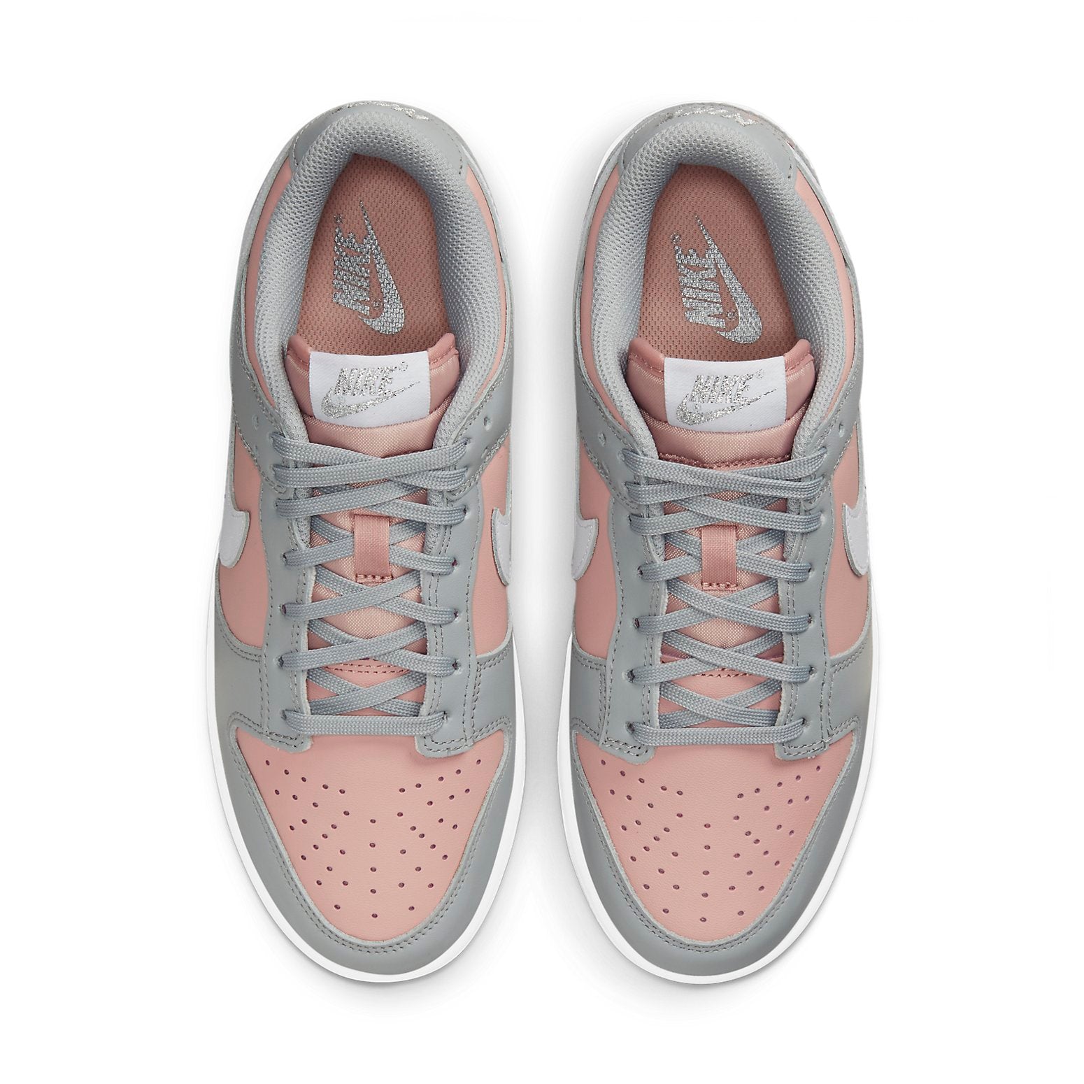 Nike Dunk Low ‘Soft Grey Pink’