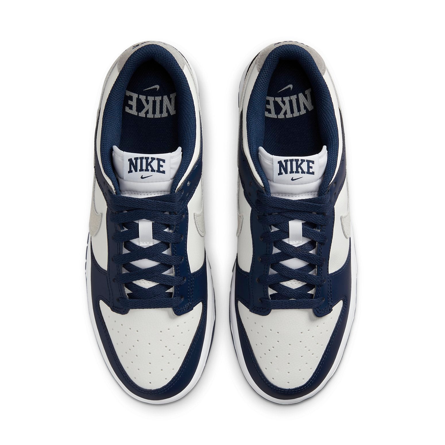 Nike Dunk Low ‘Midnight Navy Smoke Grey’