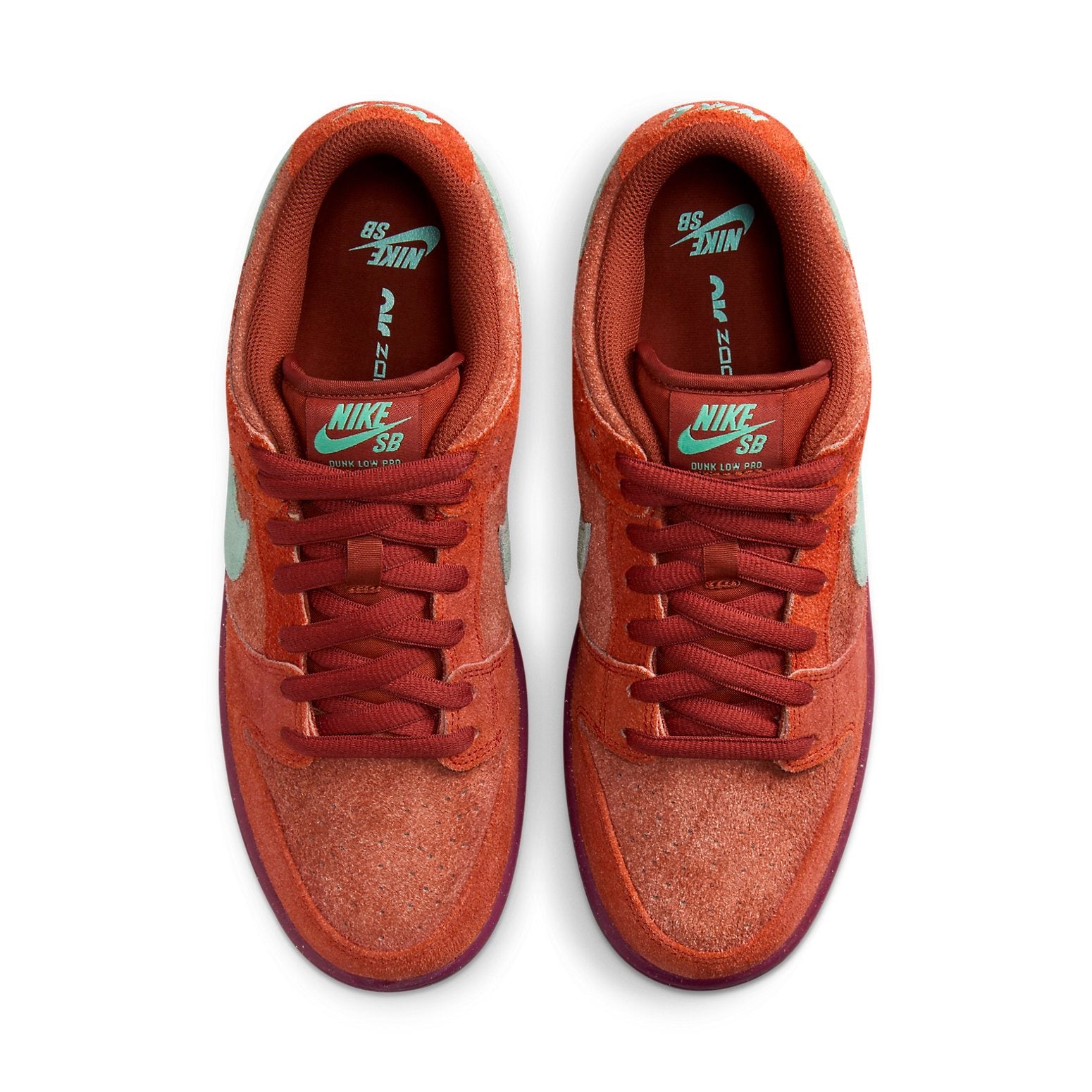 Nike SB Dunk Low ‘Mystic Red Rosewood’