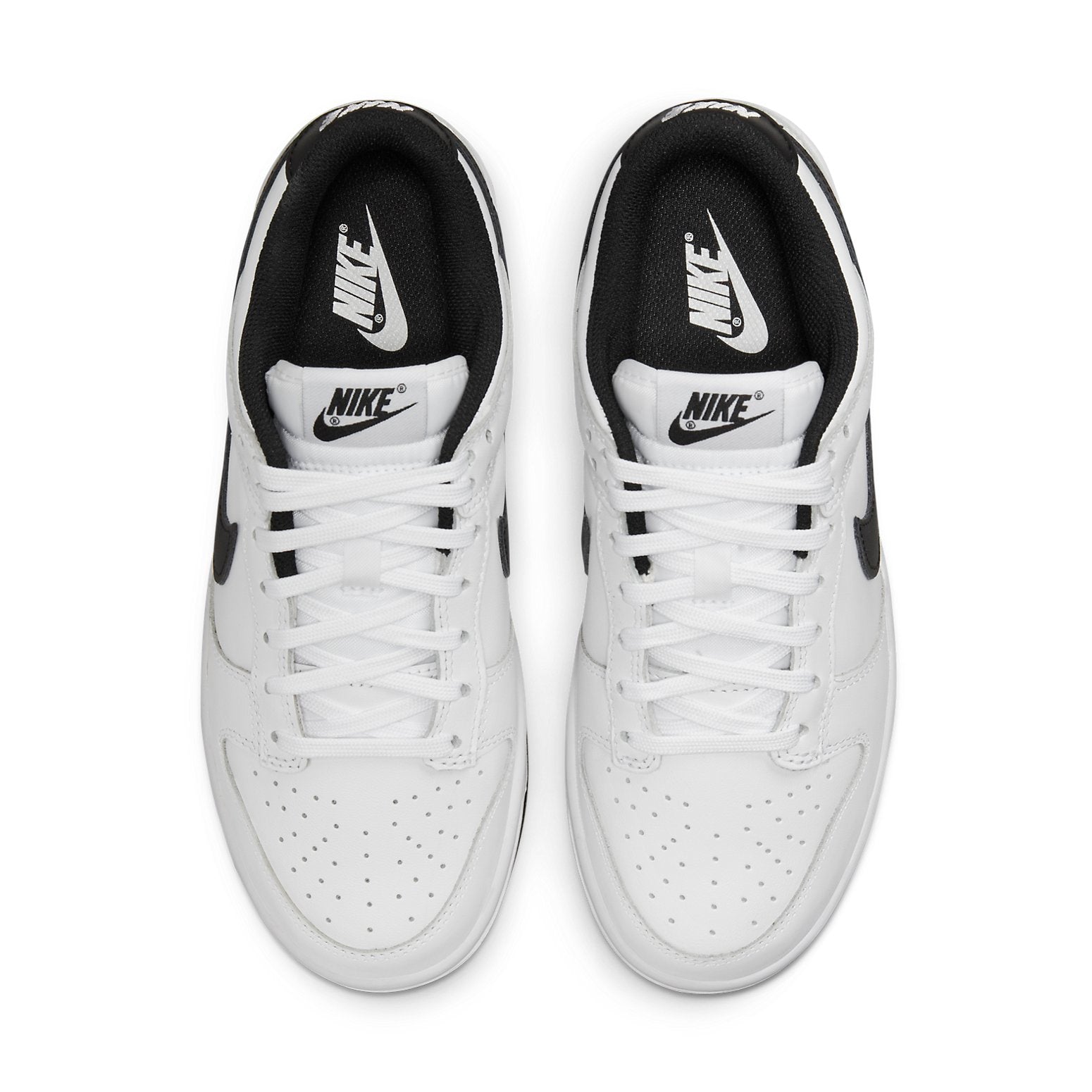 Nike Dunk Low ‘White Black’