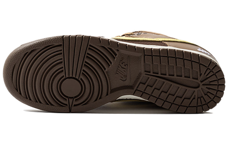 Nike x Undefeated Dunk Low SP ‘Canteen’