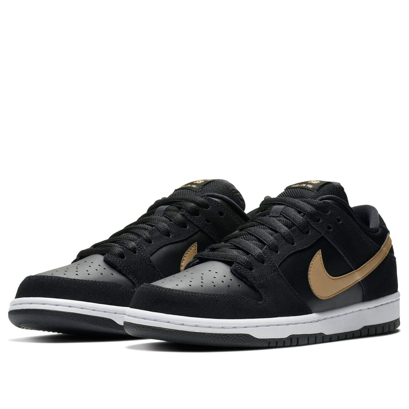 Nike SB Dunk Low Pro ‘Metallic Gold’