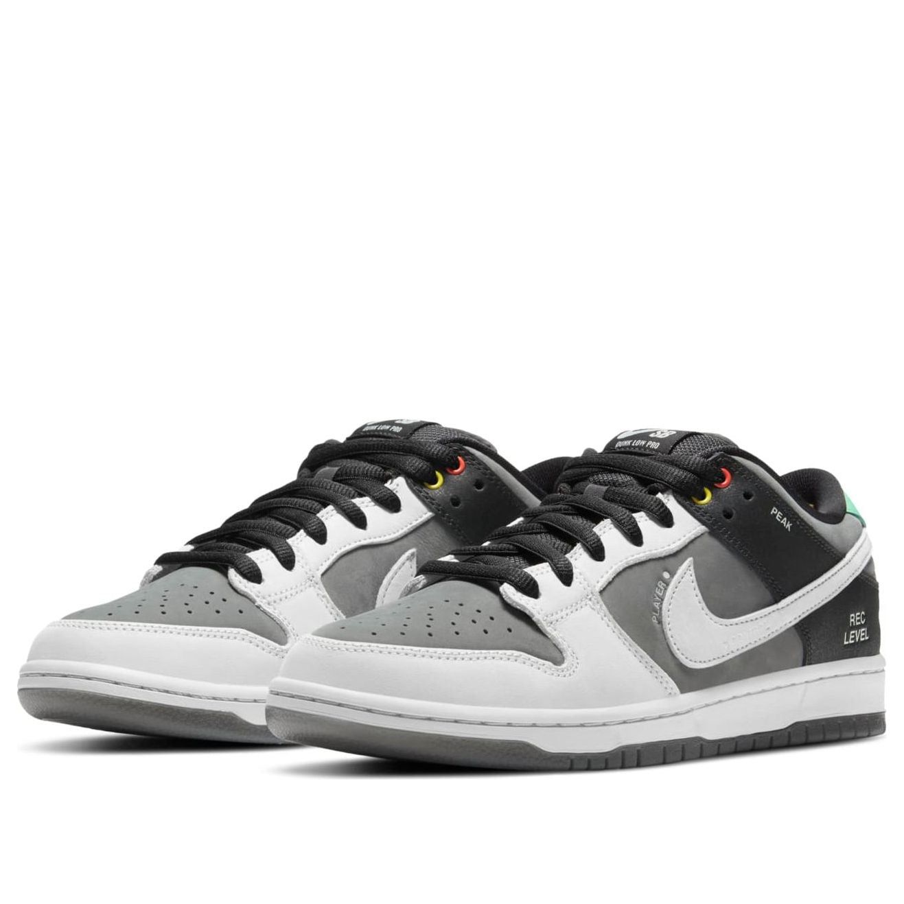 Nike SB Dunk Low ‘Camcorder’