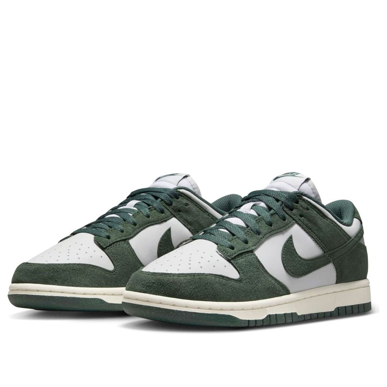 Nike Dunk Low Next Nature ‘Vintage Green’