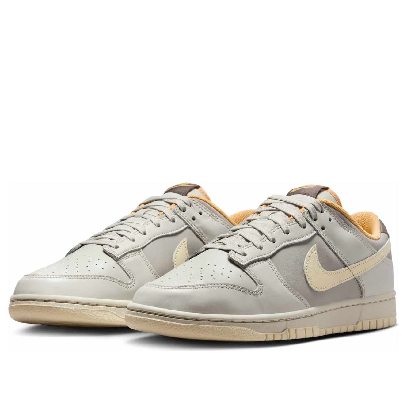 Nike Dunk Low Retro ‘Light Bone Sesame’