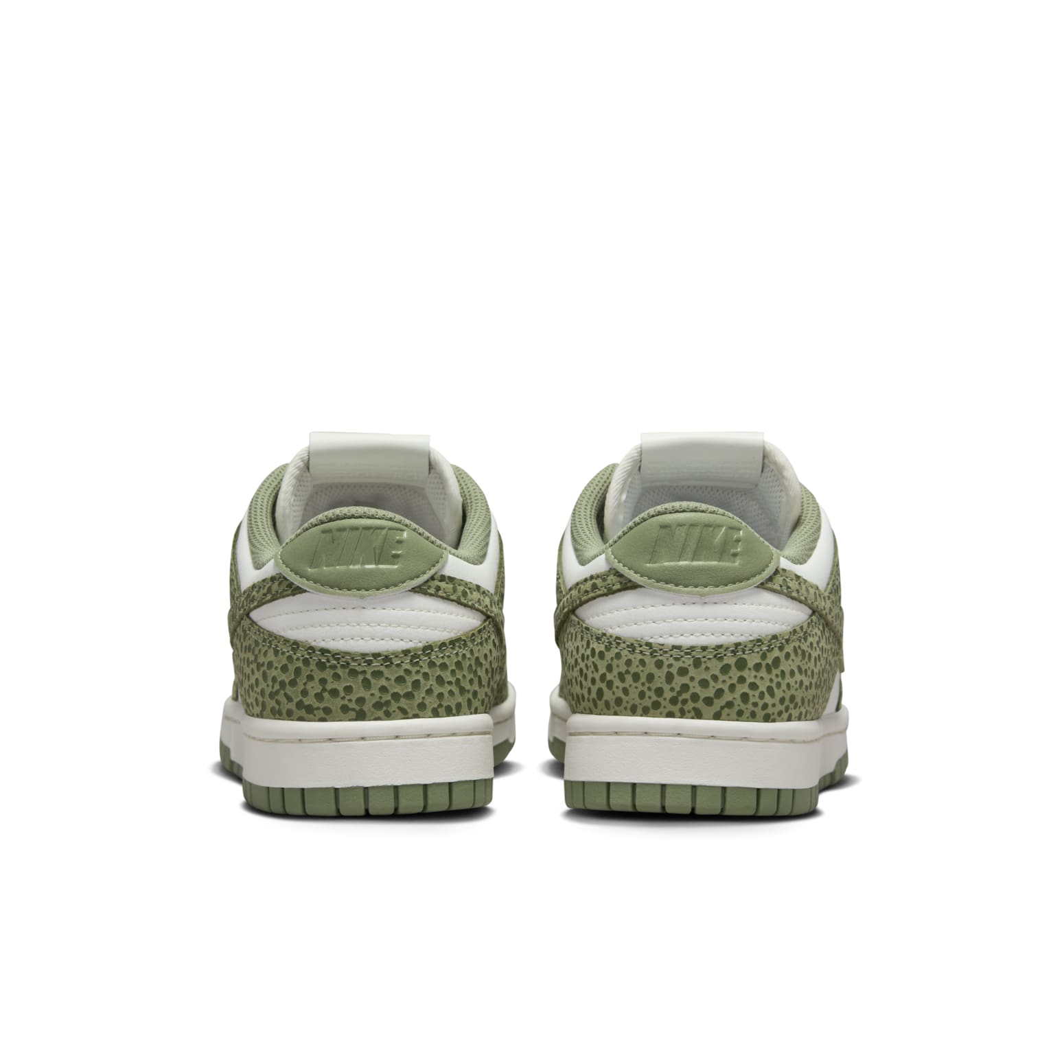 Nike Dunk Low Premium ‘Oli Green Safari’
