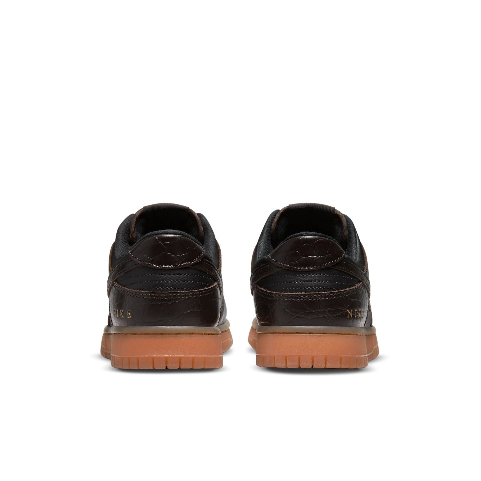 Nike Dunk Low SE ‘Chocolate Croc’