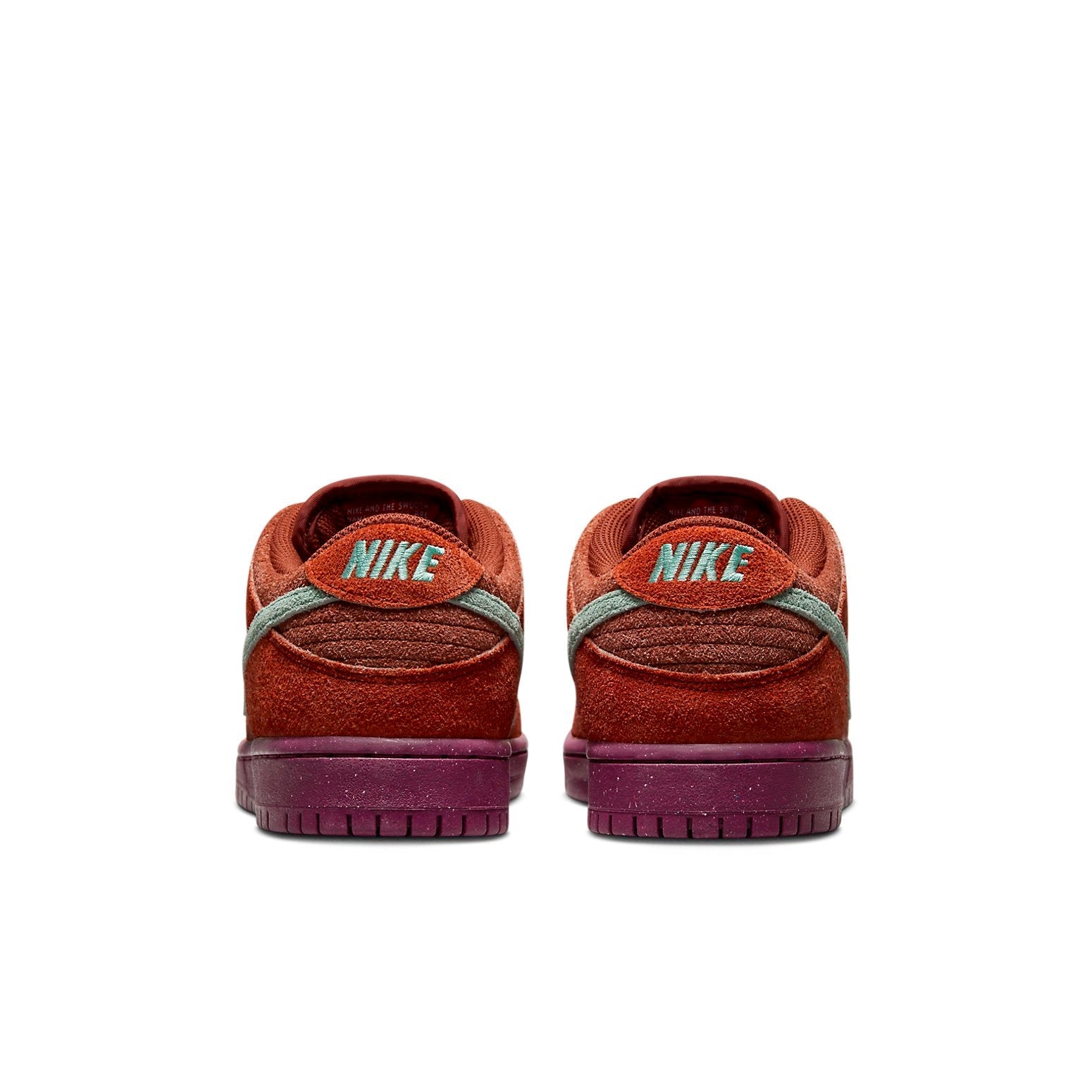 Nike SB Dunk Low ‘Mystic Red Rosewood’