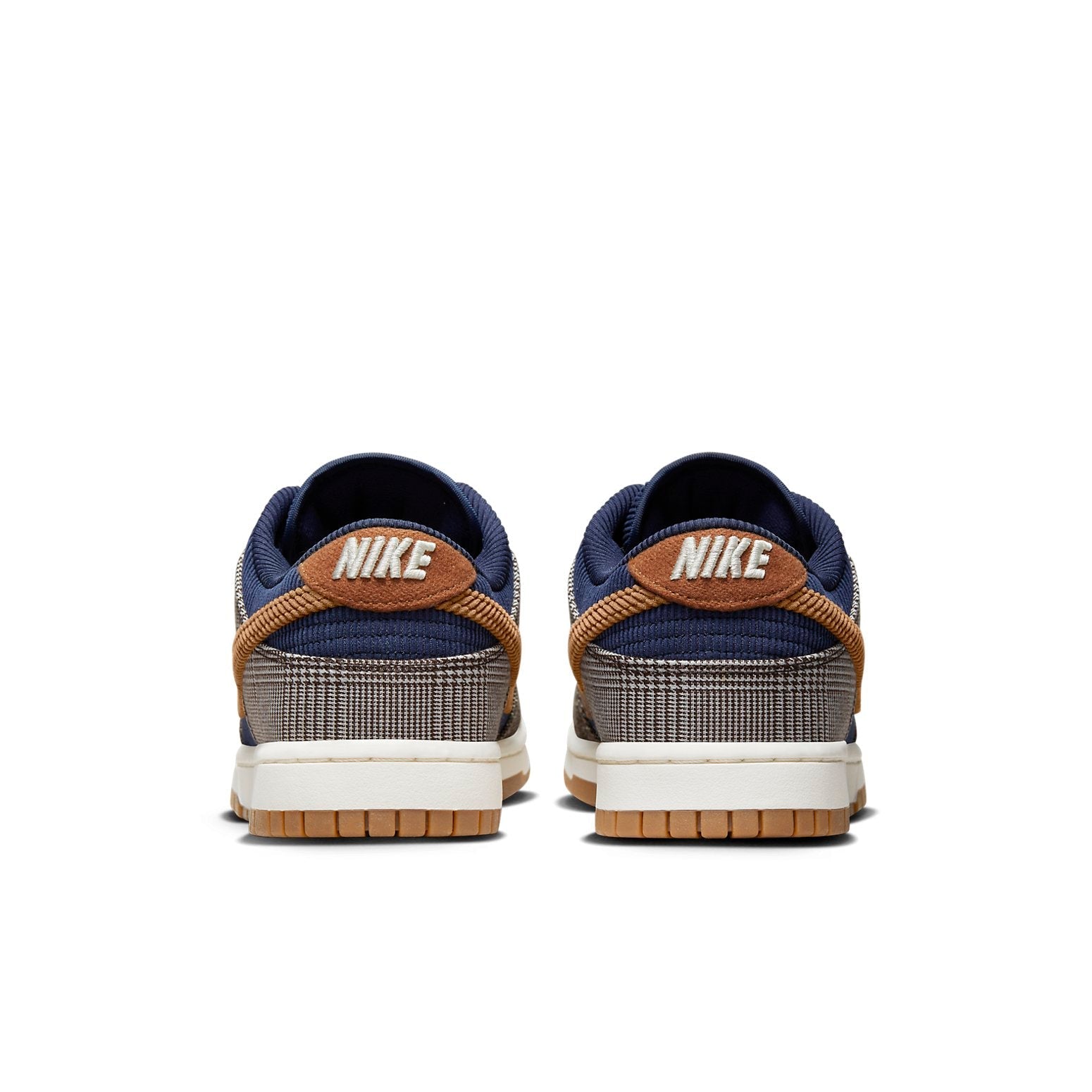 Nike Dunk Low ‘Tweed Corduroy’
