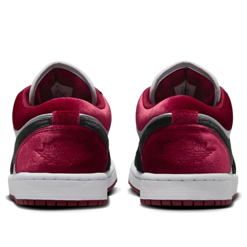 Air Jordan 1 Low SE ‘Velvet Black Toe’