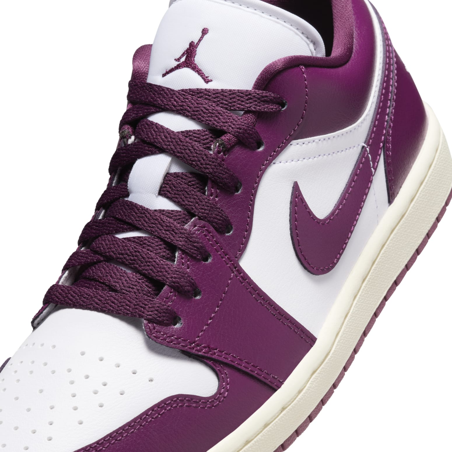 Air Jordan 1 Low ‘White Fireberry’