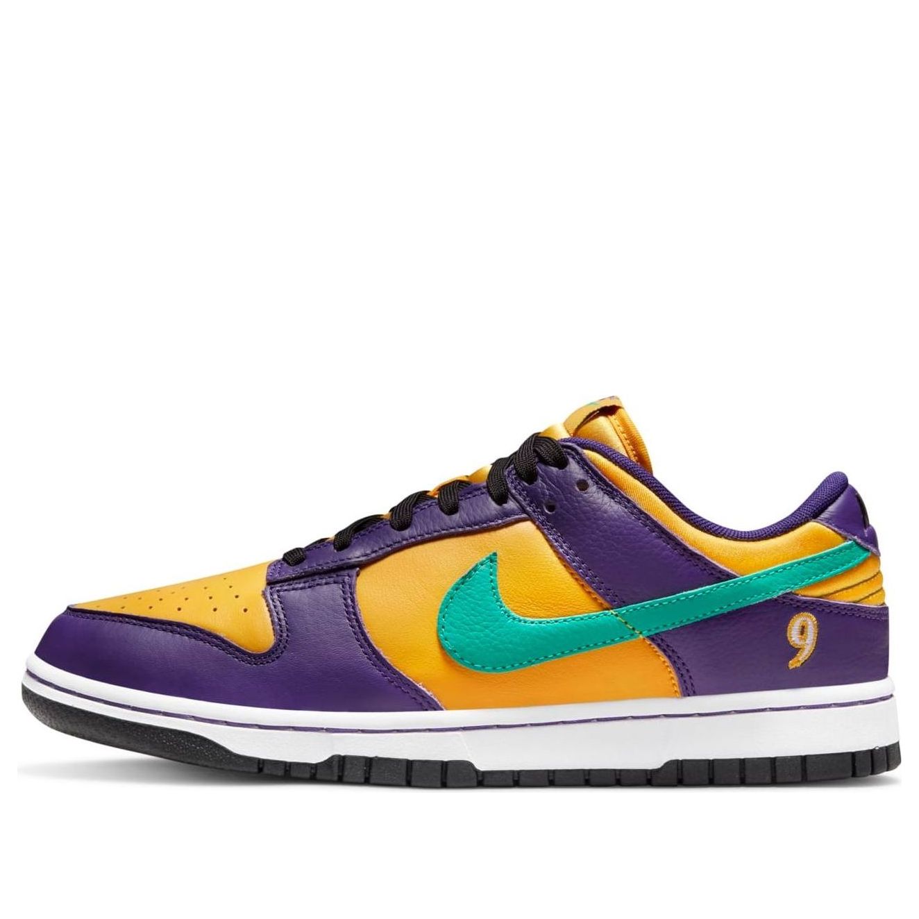 Nike x Lisa Leslie Dunk Low ‘Sparks’