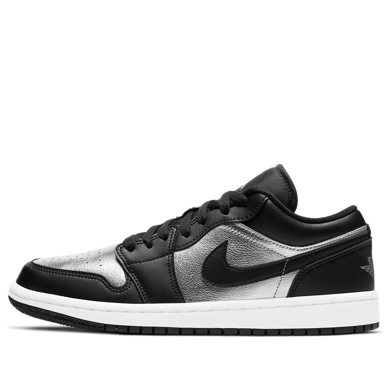 Air Jordan 1 Low SE ‘Silver Toe’