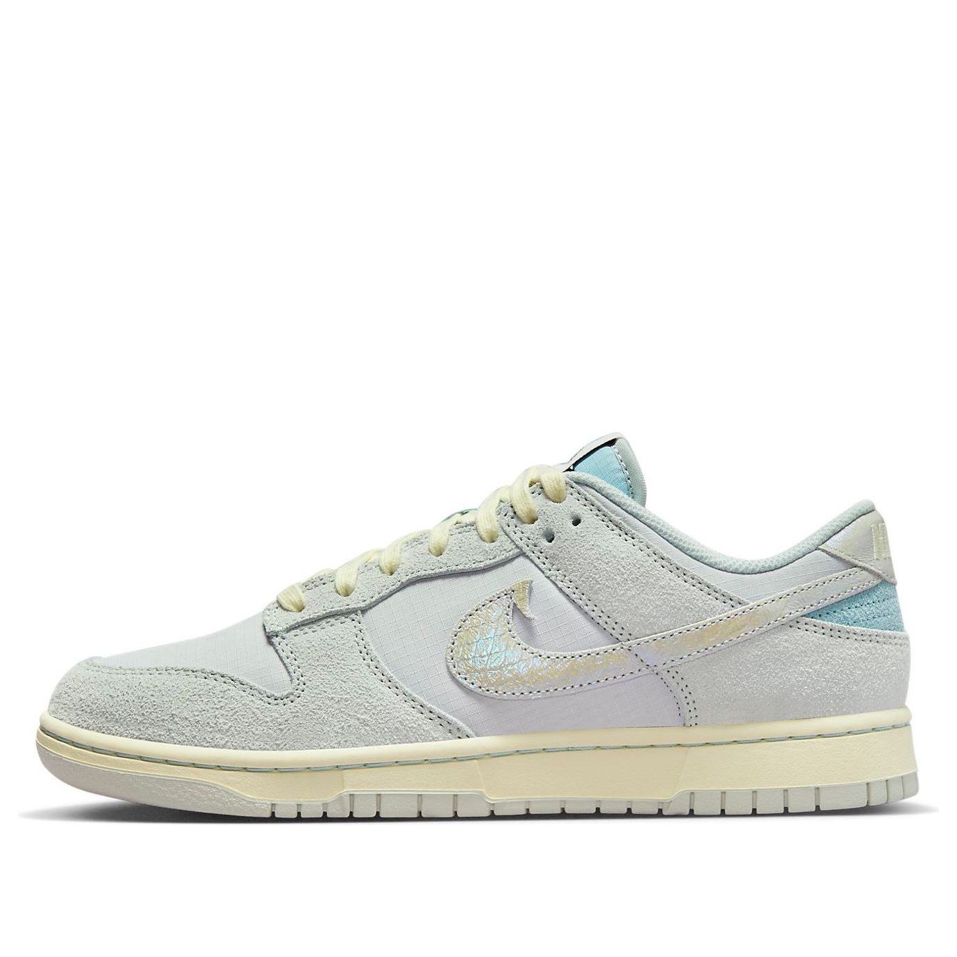 Nike Dunk Low ‘Gone Fishing’