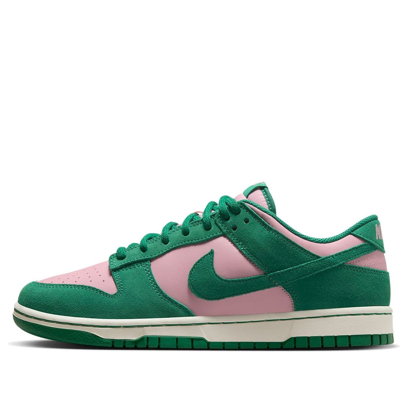 Nike Dunk Low SE ‘Malachite Medium Soft Pink’