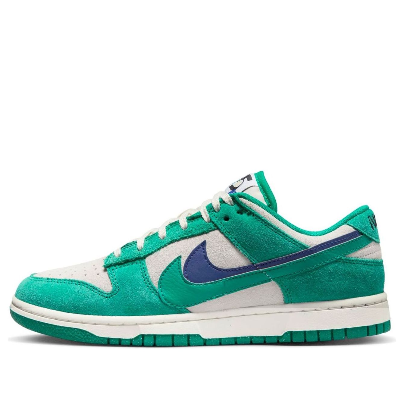 Nike Dunk Low SE ‘Sail Neptune Green’