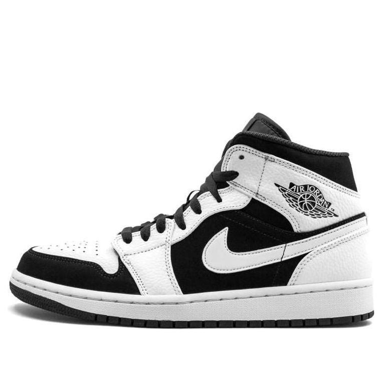 Air Jordan 1 Retro Mid ‘Tuxedo’