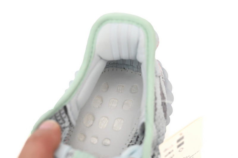 OG Adidas Yeezy Boost 350 V2 Blue Tint Primeknit Boost Sneakers